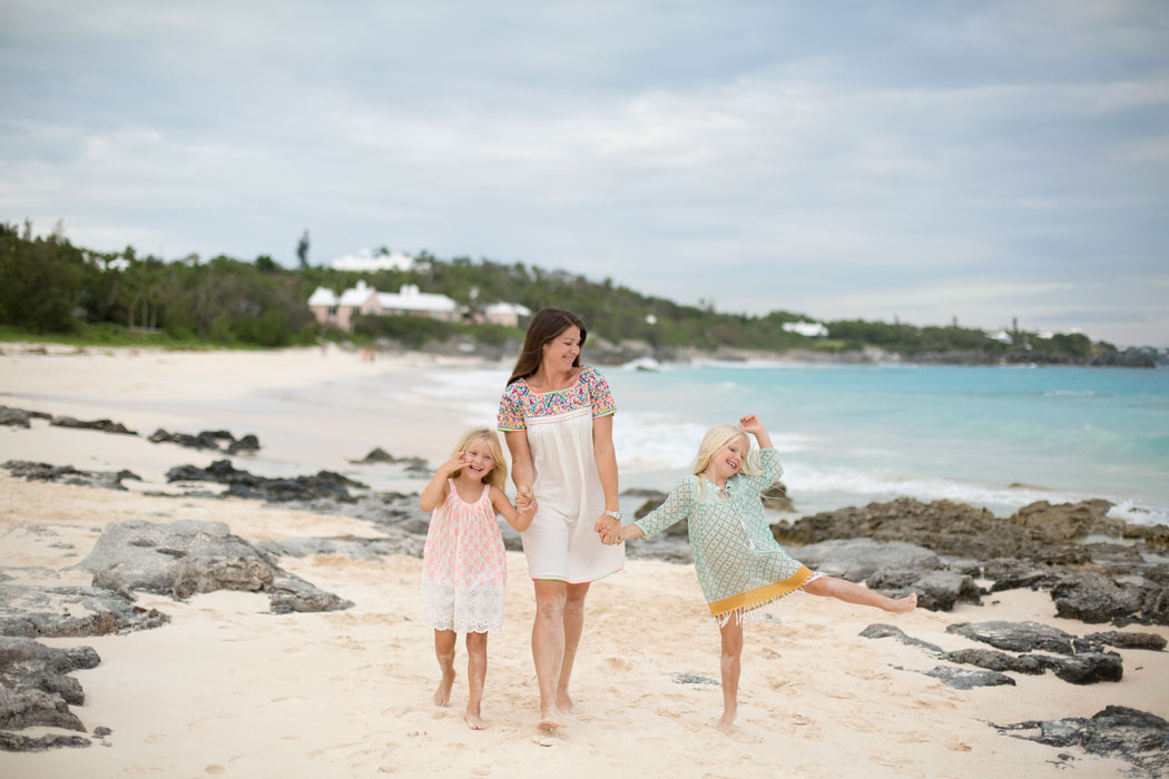 bumsted-family-session-grape-bay-beach-bermuda-21