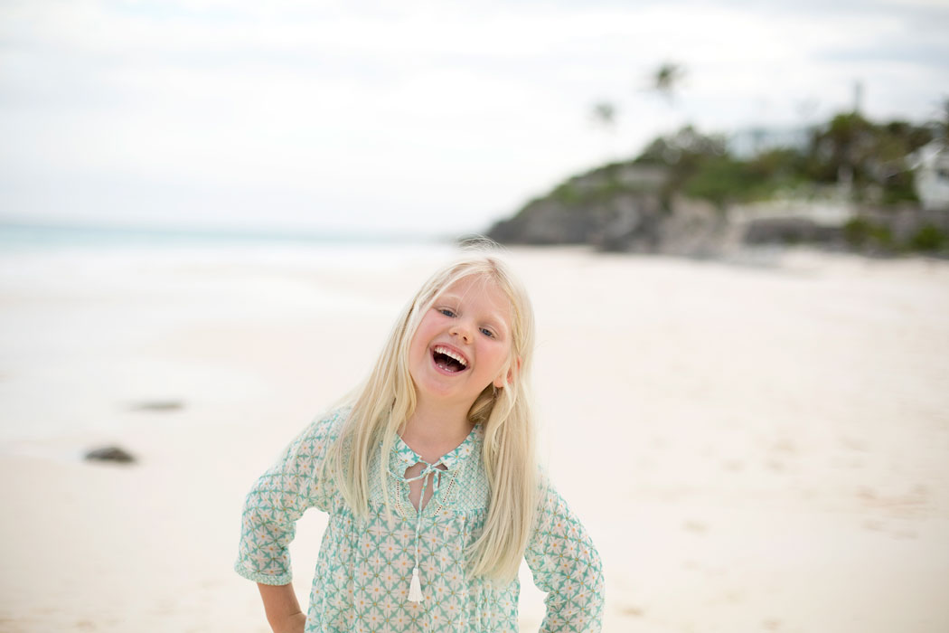 bumsted-family-session-grape-bay-beach-bermuda-23