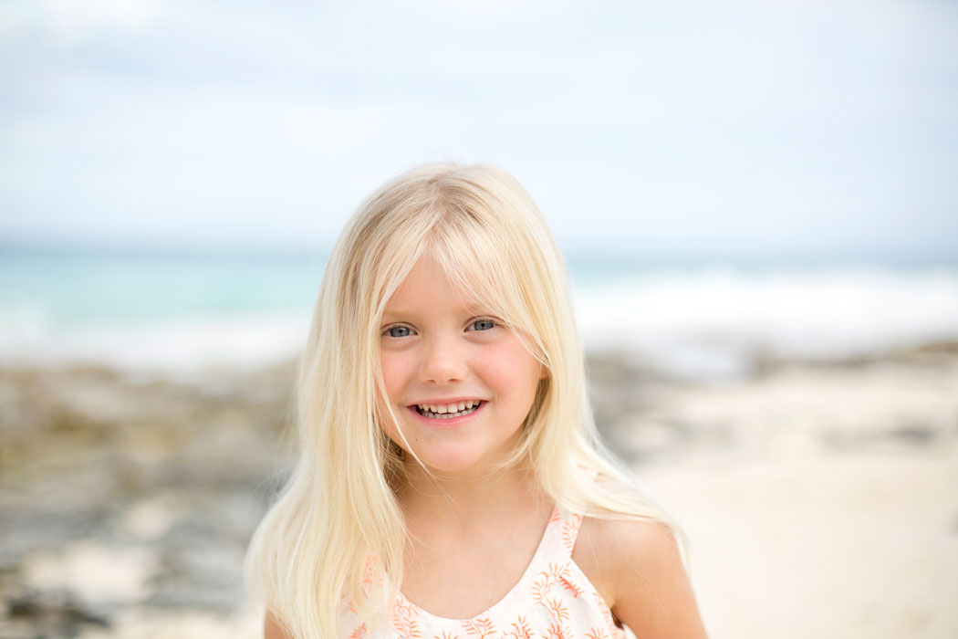 bumsted-family-session-grape-bay-beach-bermuda-3