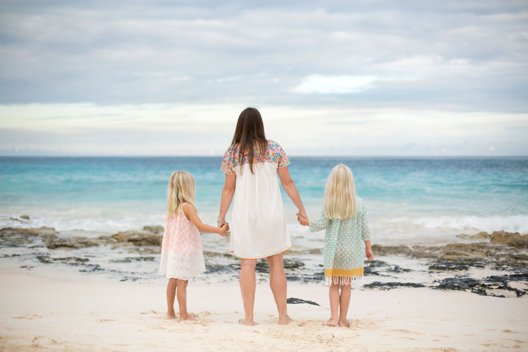 bumsted-family-session-grape-bay-beach-bermuda-31