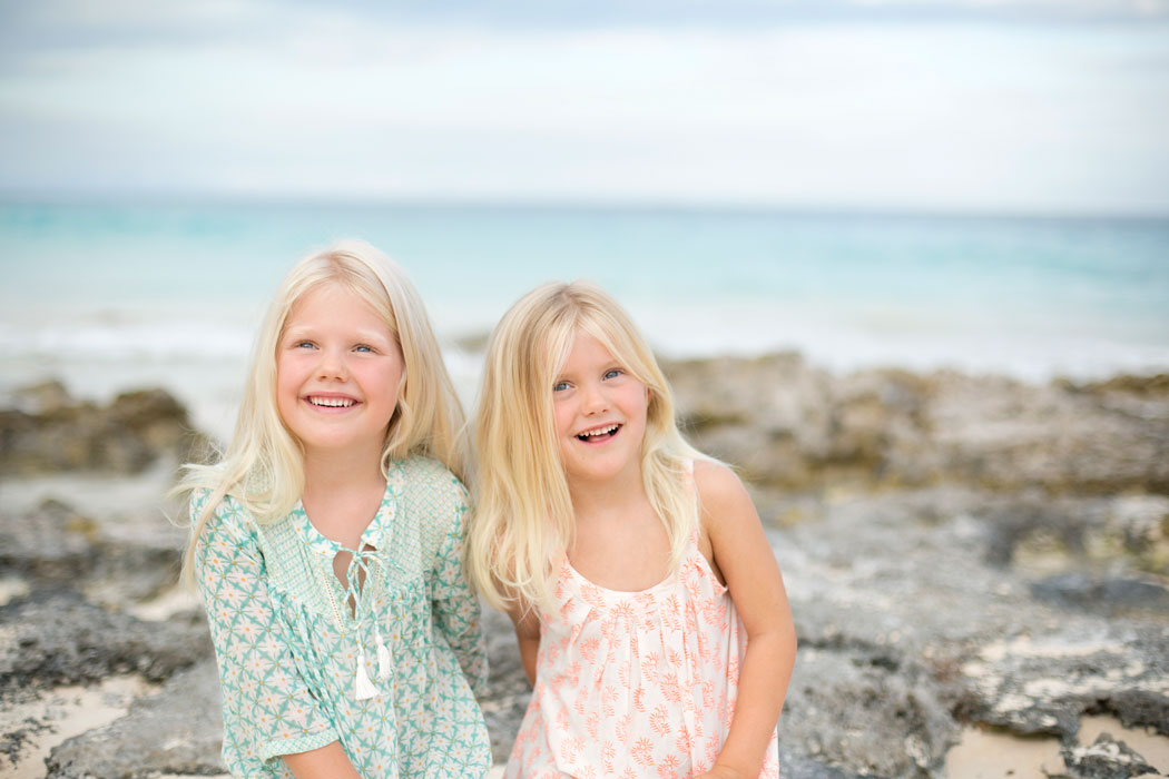 bumsted-family-session-grape-bay-beach-bermuda-5
