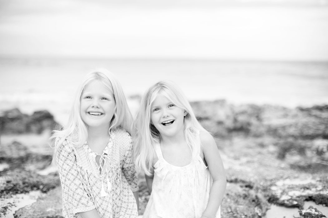 bumsted-family-session-grape-bay-beach-bermuda-6