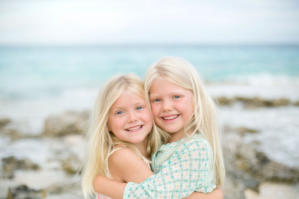 bumsted-family-session-grape-bay-beach-bermuda-8