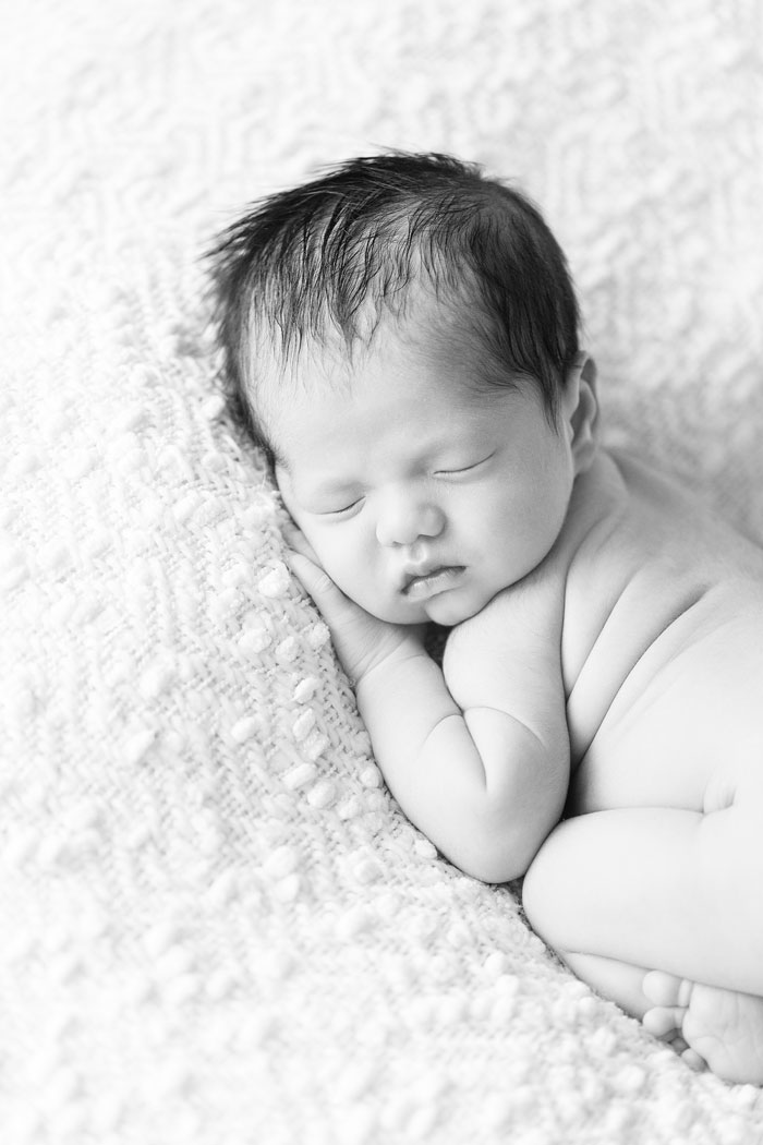 baby-charlie-newborn-session-0023