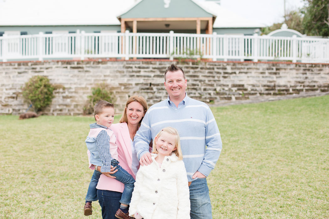 harrington-sound-backyard-bermuda-sperrynjones-family-session-001