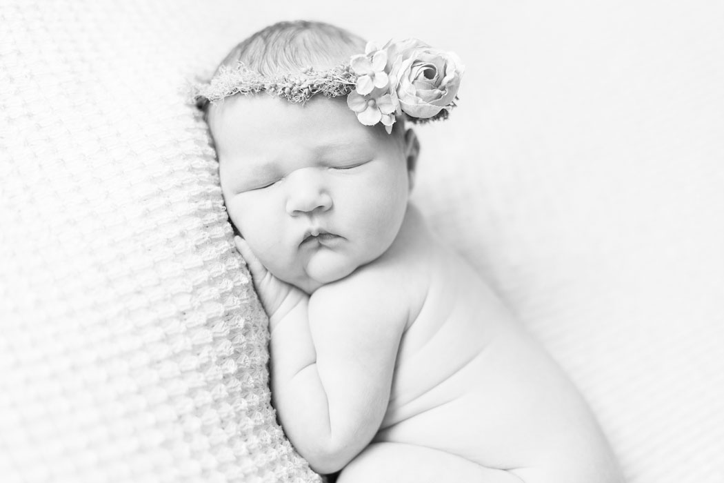 baby-tessa-bermuda-newborn-session-0017