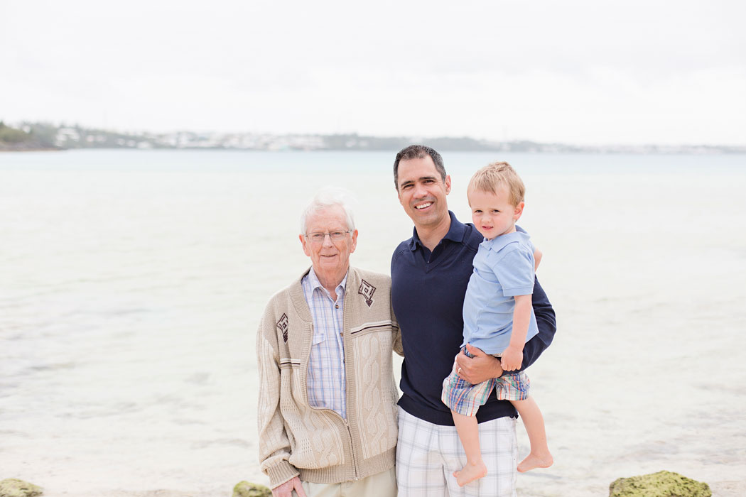 shelly-bay-bermuda-spencer-family-session-0022.