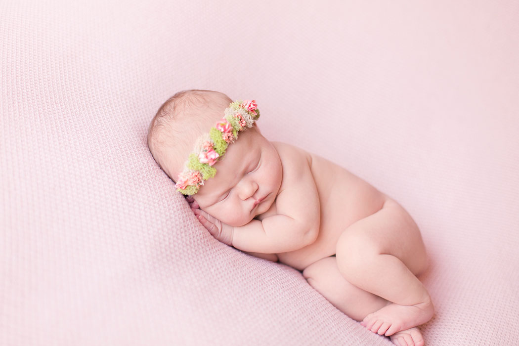 baby-grace-bermuda-newborn-session-0016