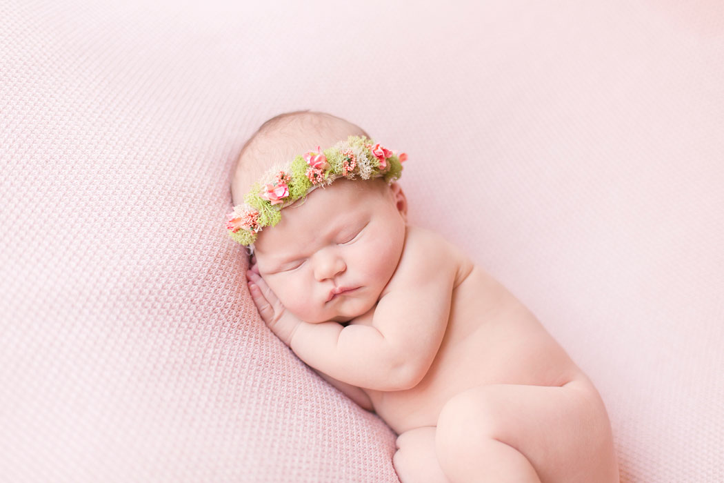 baby-grace-bermuda-newborn-session-0018