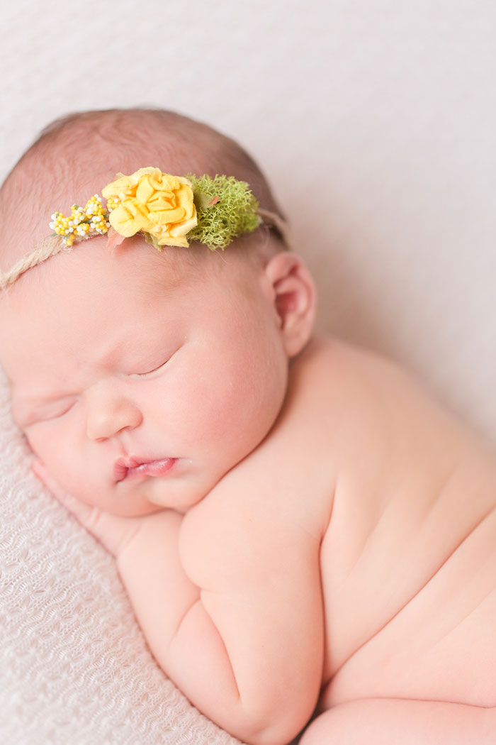 baby-grace-bermuda-newborn-session-0030