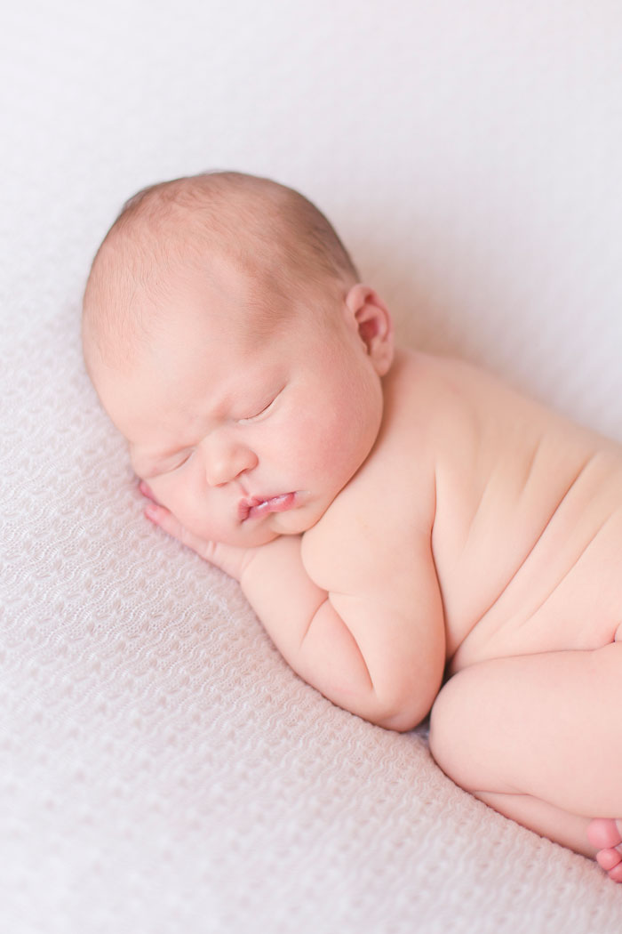 baby-grace-bermuda-newborn-session-0031