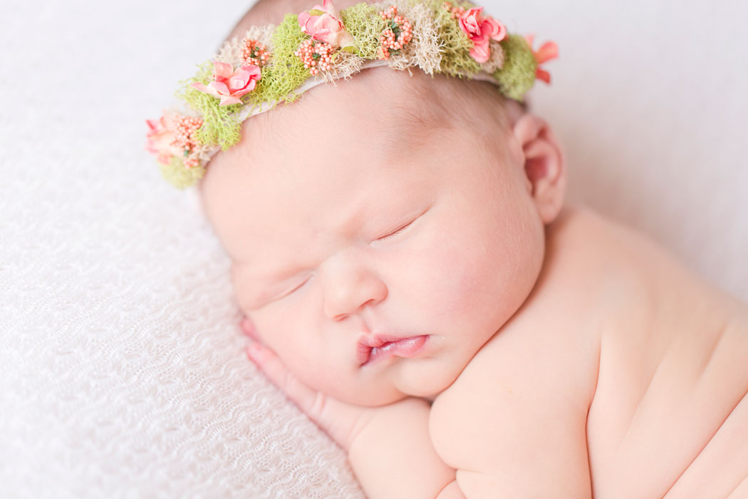 baby-grace-bermuda-newborn-session-008