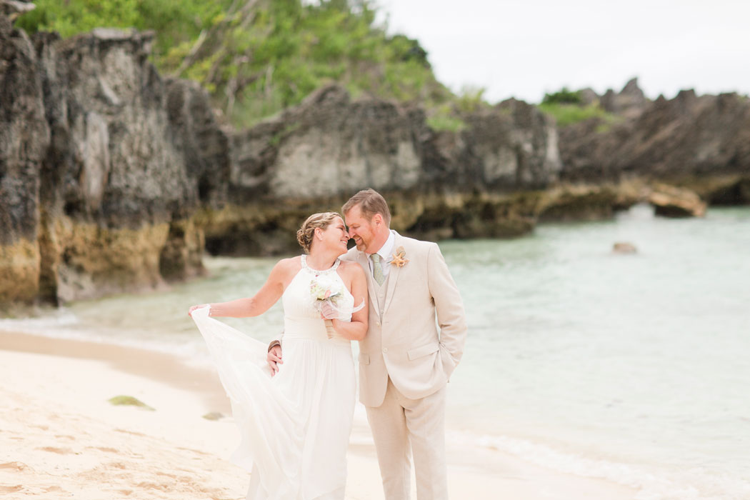 UNFINISHED-CHURCH-BEACH-WEDDING-BERMUDA-SARAH-E-PHOTO-001