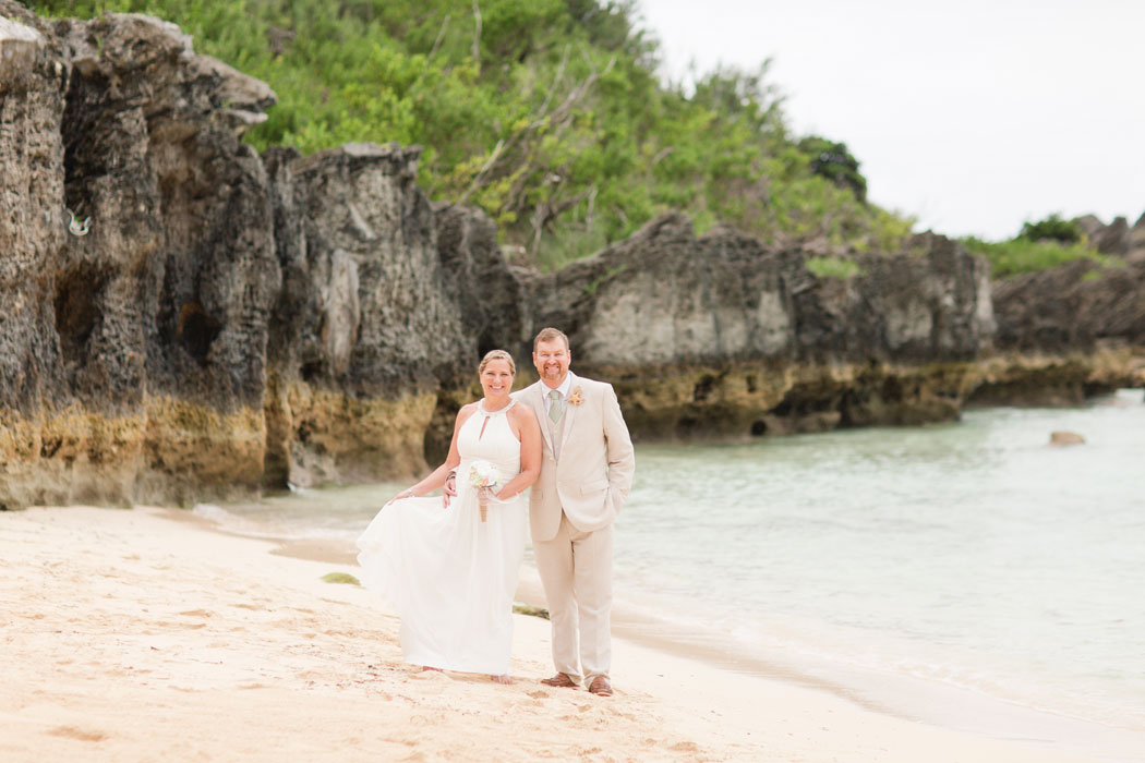 UNFINISHED-CHURCH-BEACH-WEDDING-BERMUDA-SARAH-E-PHOTO-009