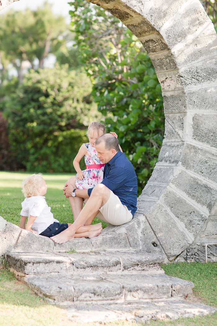 grape-bay-bermuda-family-photographer-williams-009