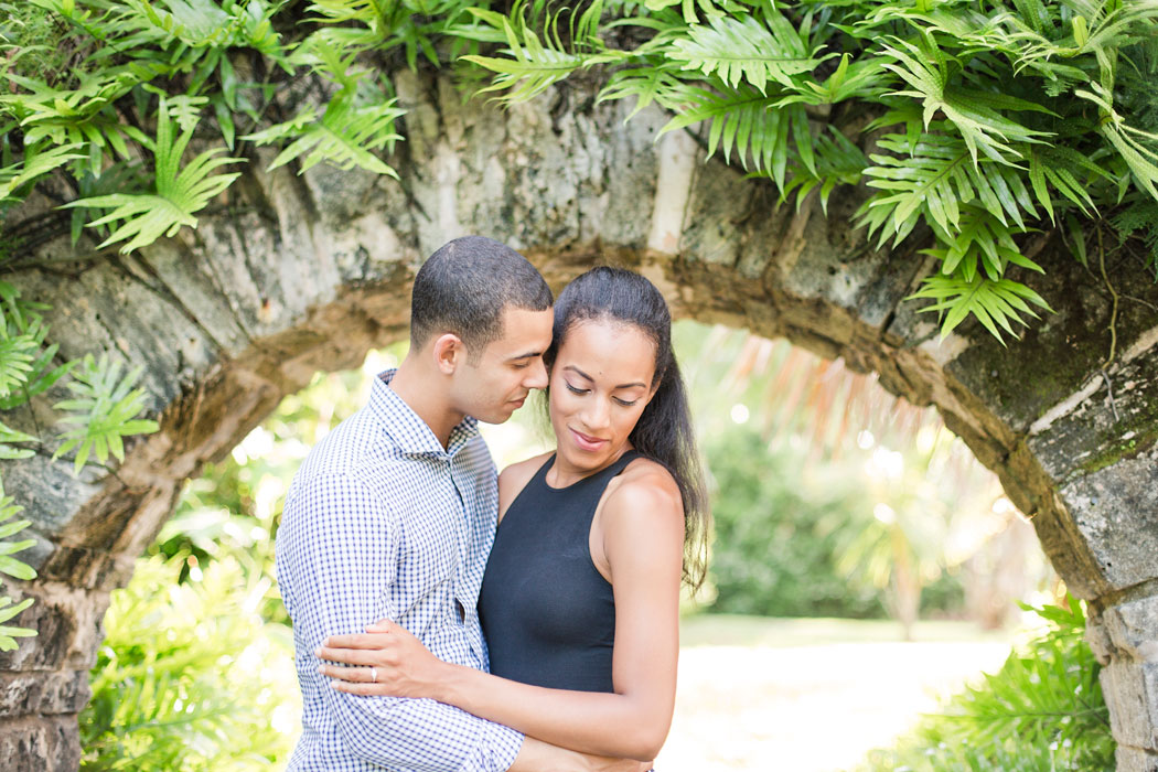 A-Cambridge-Beaches-Navy-and-Yellow-Engagement-Session-by-Sarah-E-Photography_0010