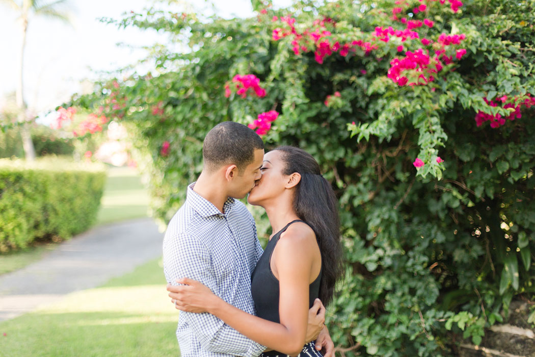 A-Cambridge-Beaches-Navy-and-Yellow-Engagement-Session-by-Sarah-E-Photography_0016