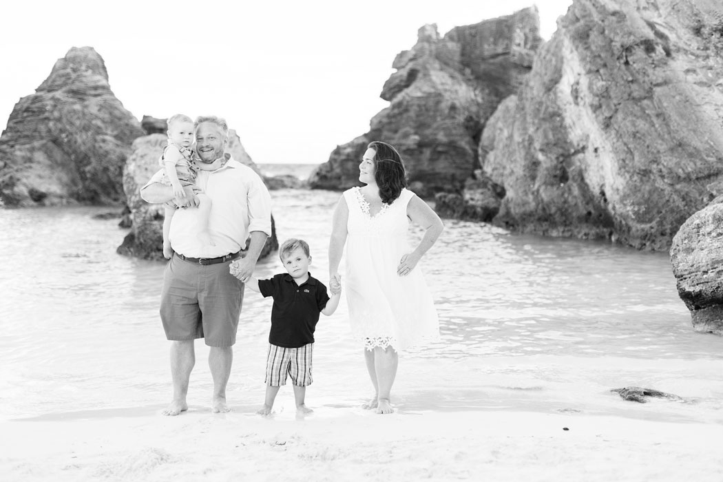 horseshoe-bay-bermuda-kelly-family-0023