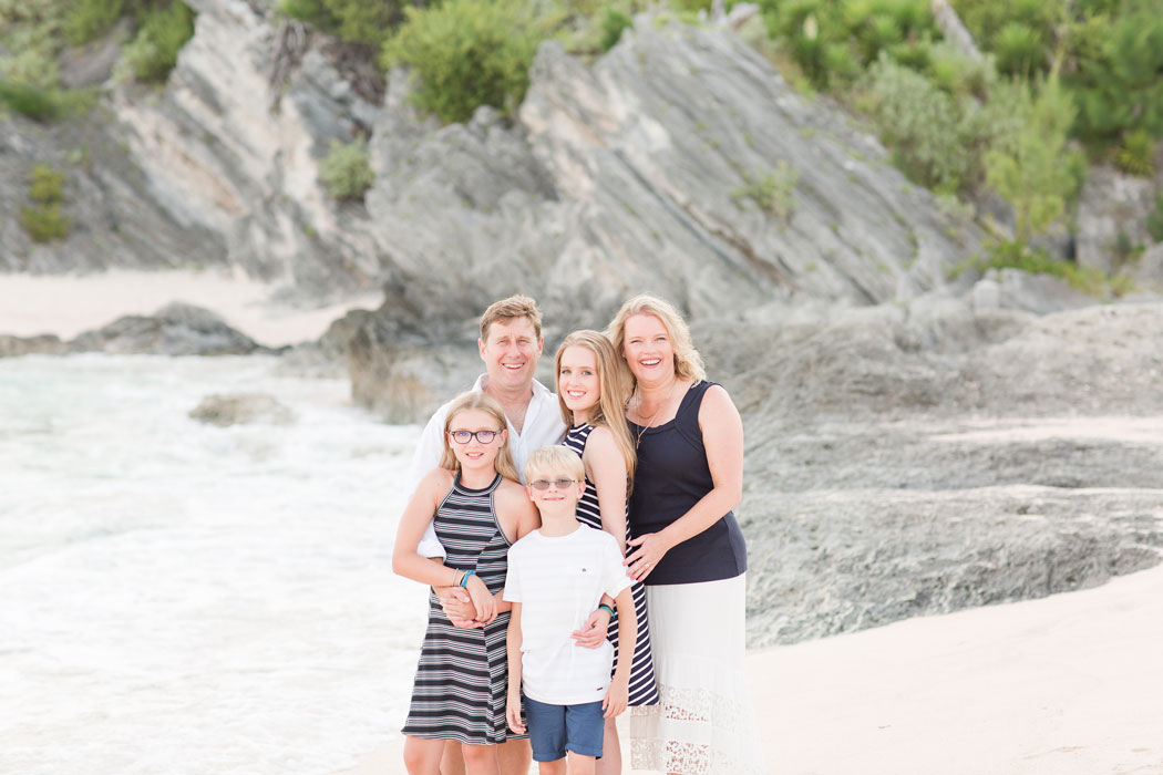 stonehole-bay-bermuda-futter-family-0012