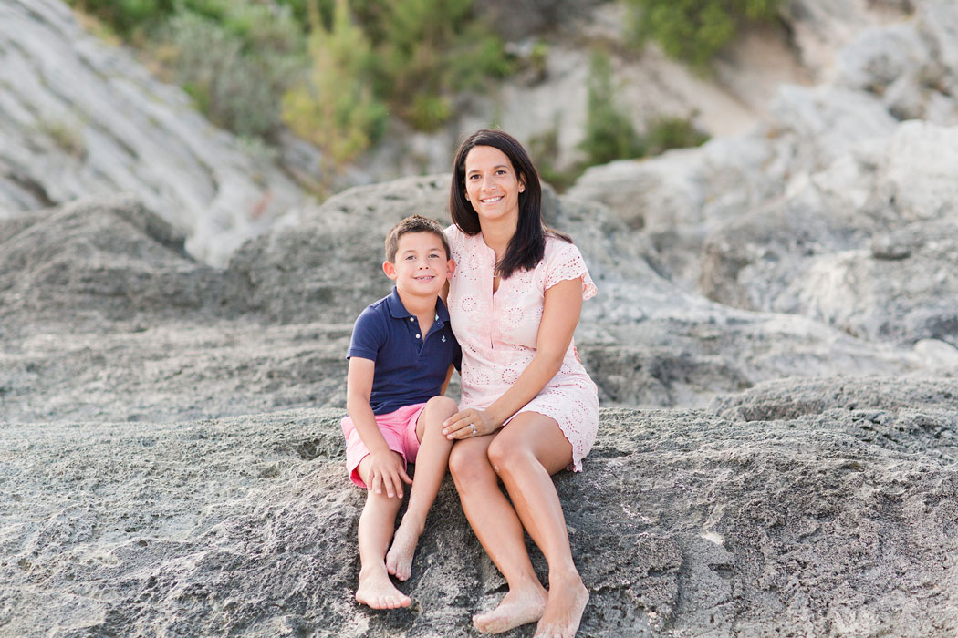 stonehole-bay-bermuda-stier-family-session-0016