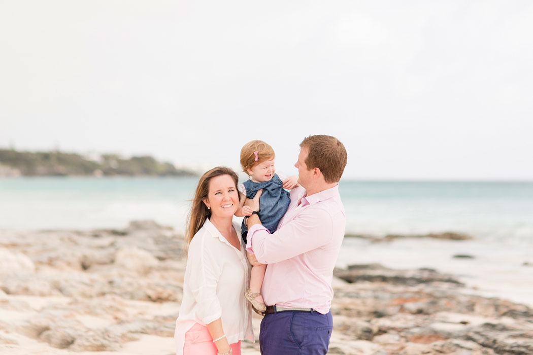 grape-bay-bermuda-gregory-family-session-005