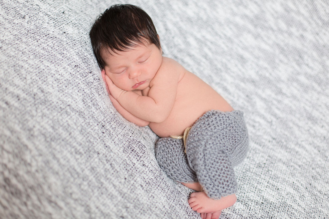 baby-valentino-bermuda-newborn-session-0012