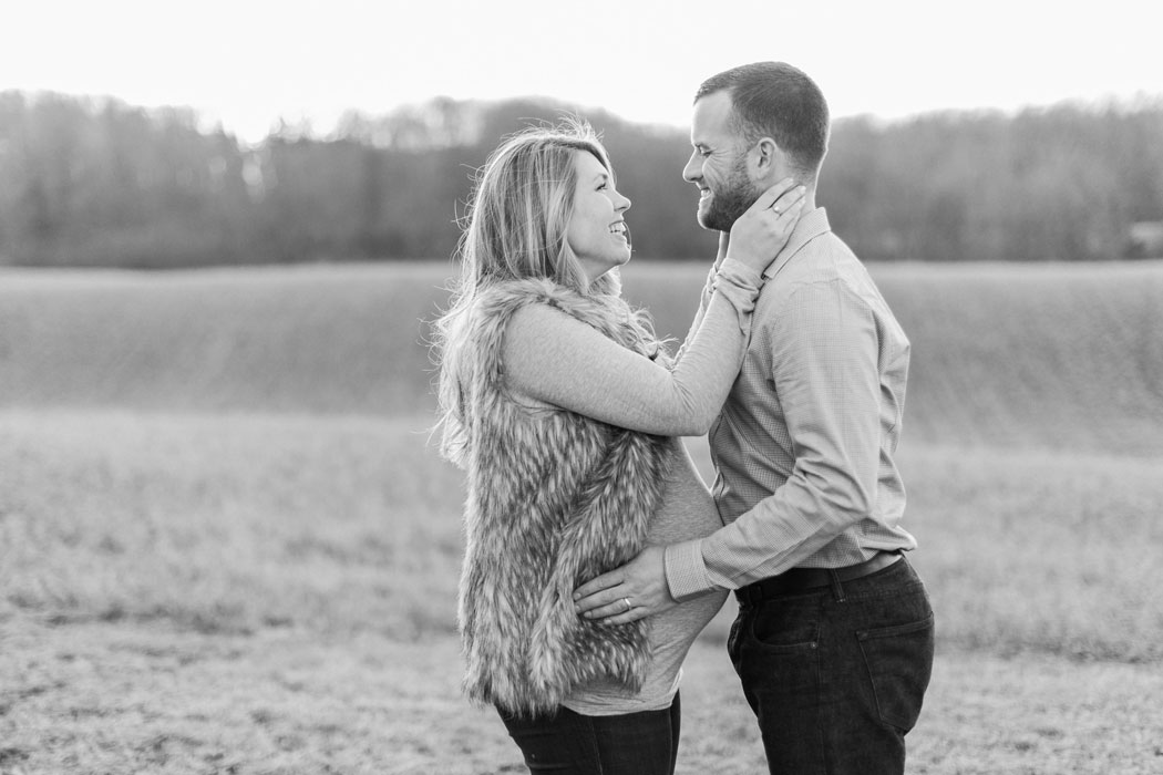 Our-Canada-Maternity-Session-with-Elizabeth-In-Love-0022