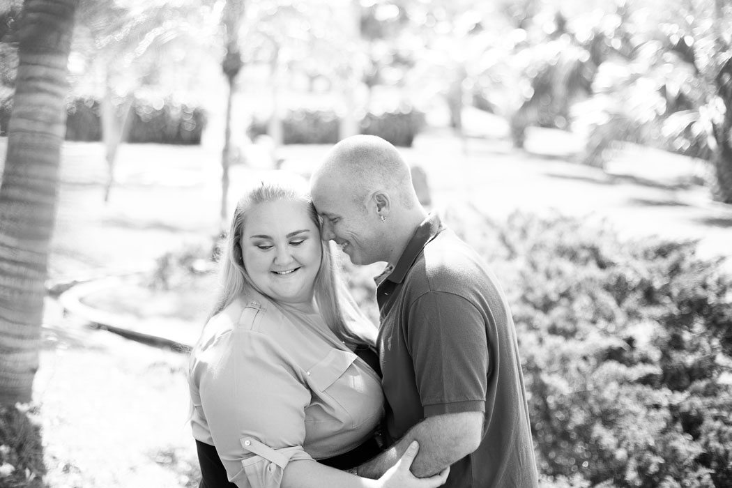 jason-ashley-gibbons-garden-engagement-session-6