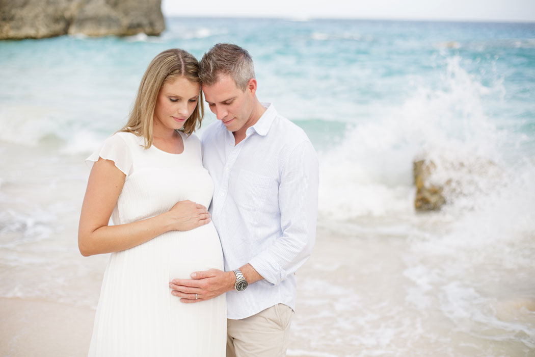 murray-maternity-session-stonehole-bay-bermuda-7