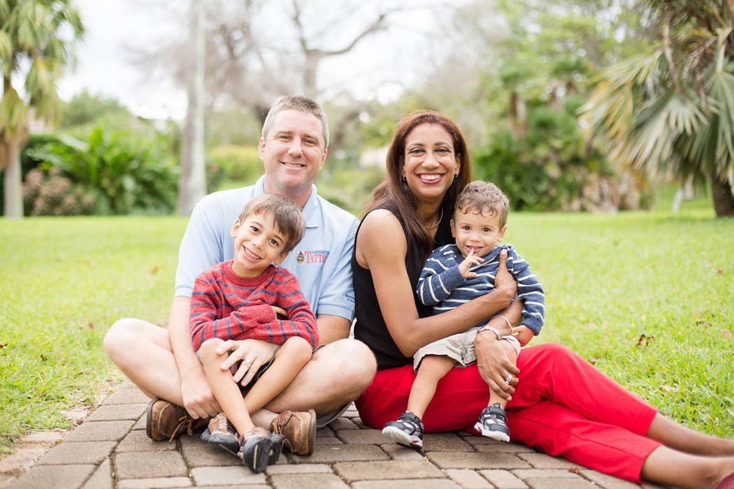 botanical-gardens-bermuda-stones-family-006