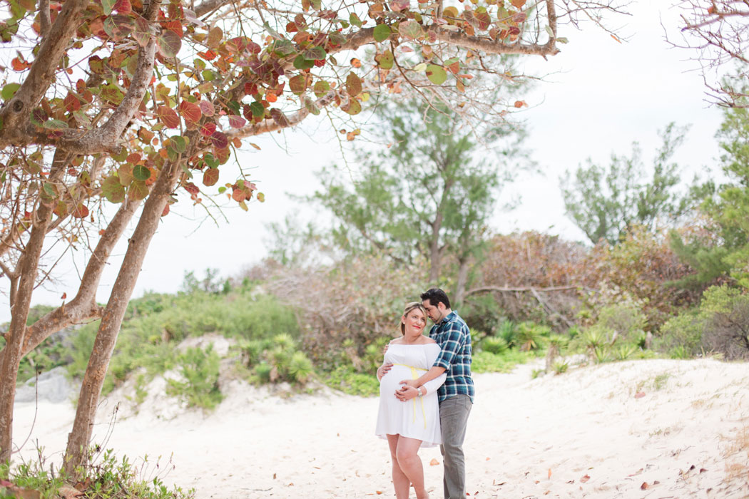 stonehole-bay-bermuda-andrea-bobby-maternity-0026