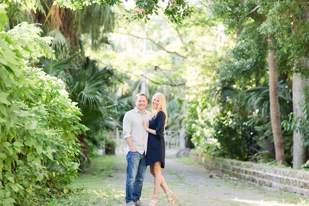 bermuda-engagement-josh-leahanne-coral-beach-club-005