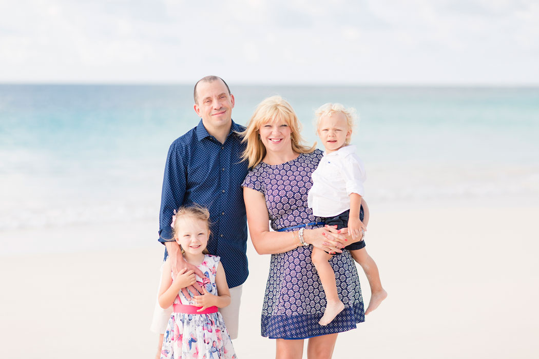 grape-bay-bermuda-family-photographer-williams-005