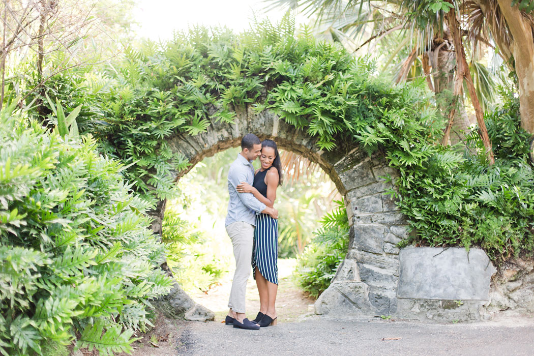 A-Cambridge-Beaches-Navy-and-Yellow-Engagement-Session-by-Sarah-E-Photography_0011